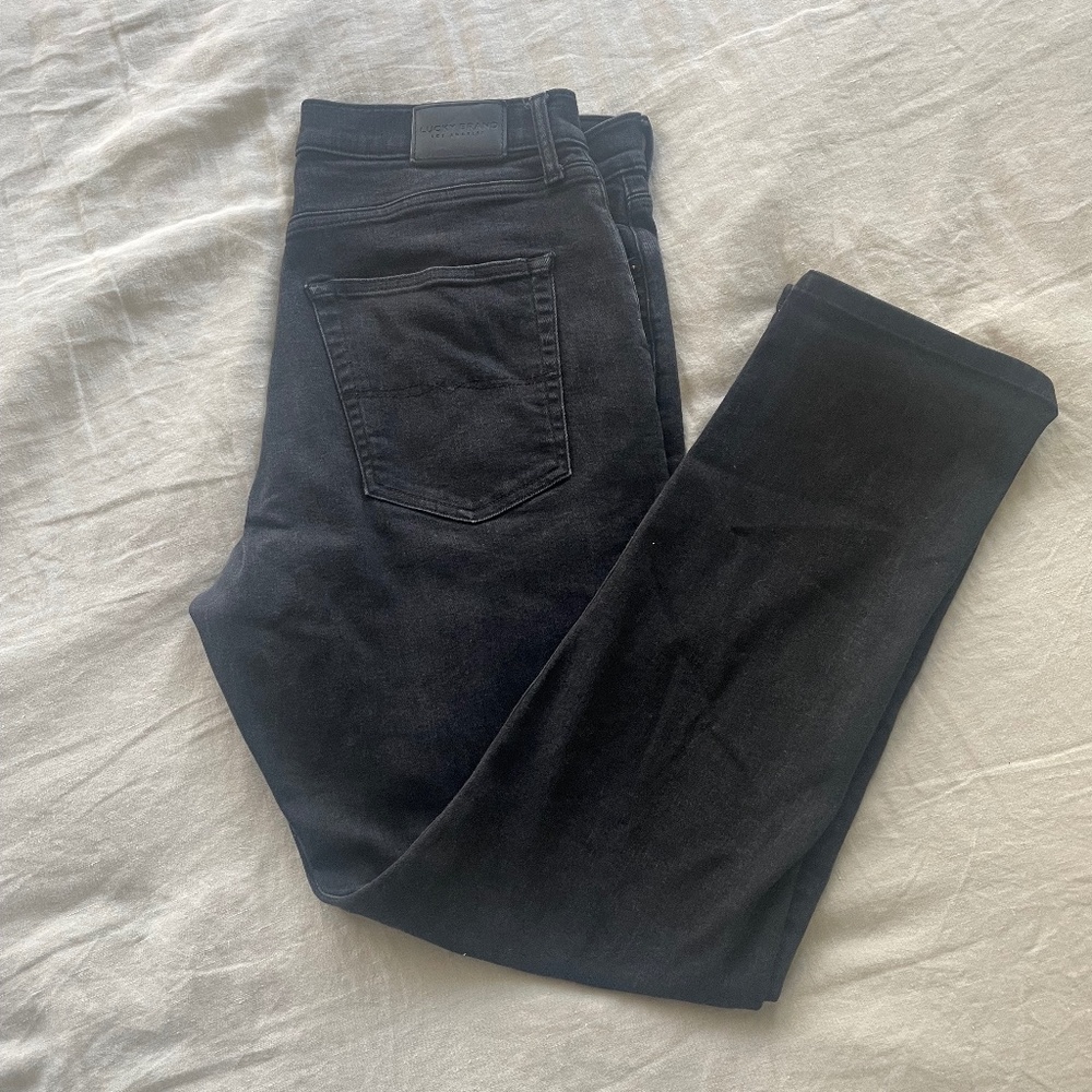 Lucky Brand 410 Athletic Slim jean 36 x 32